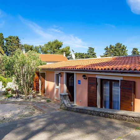 Awesome Home In Veli Lošinj Exterior foto