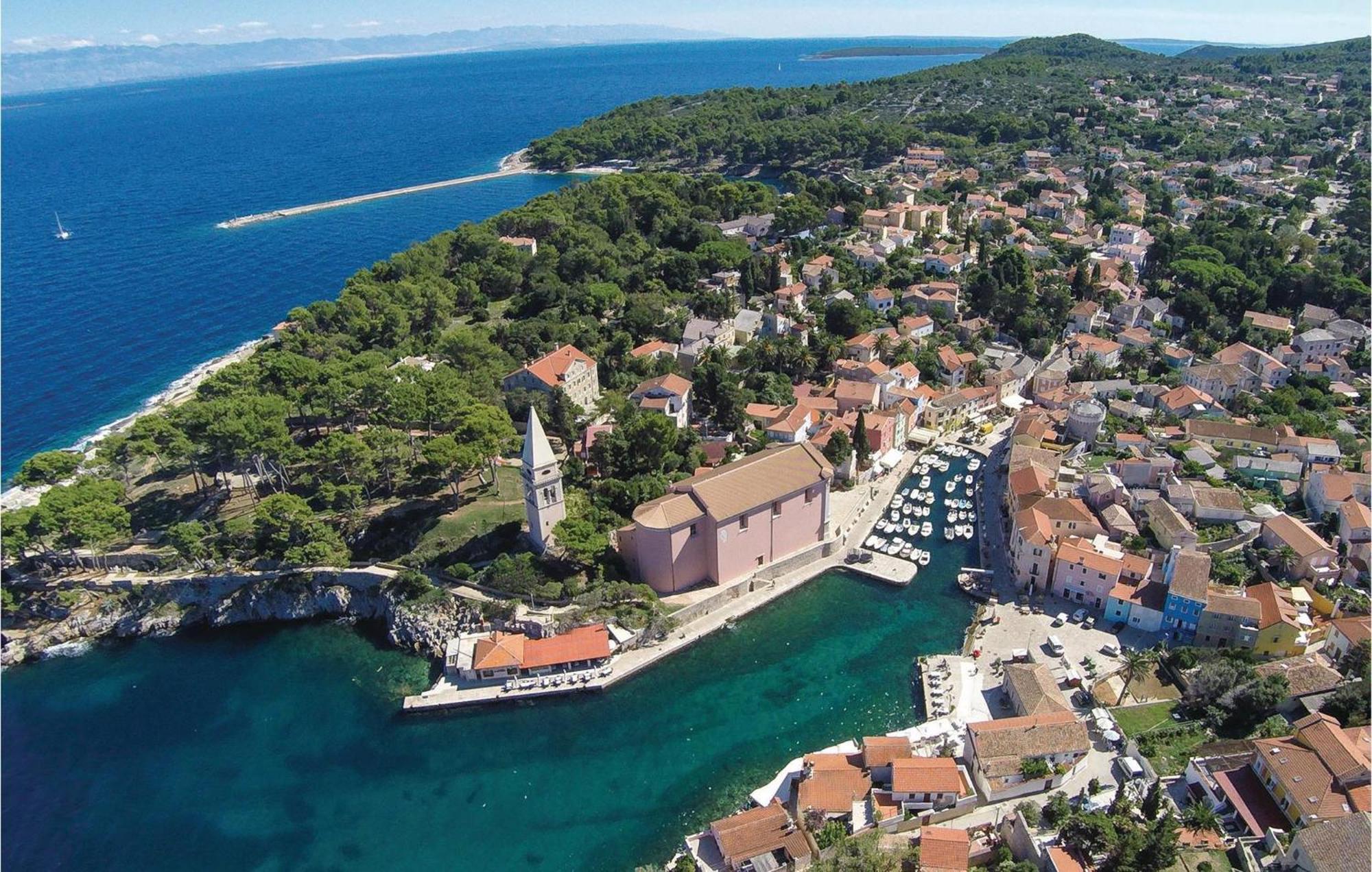 Awesome Home In Veli Lošinj Exterior foto